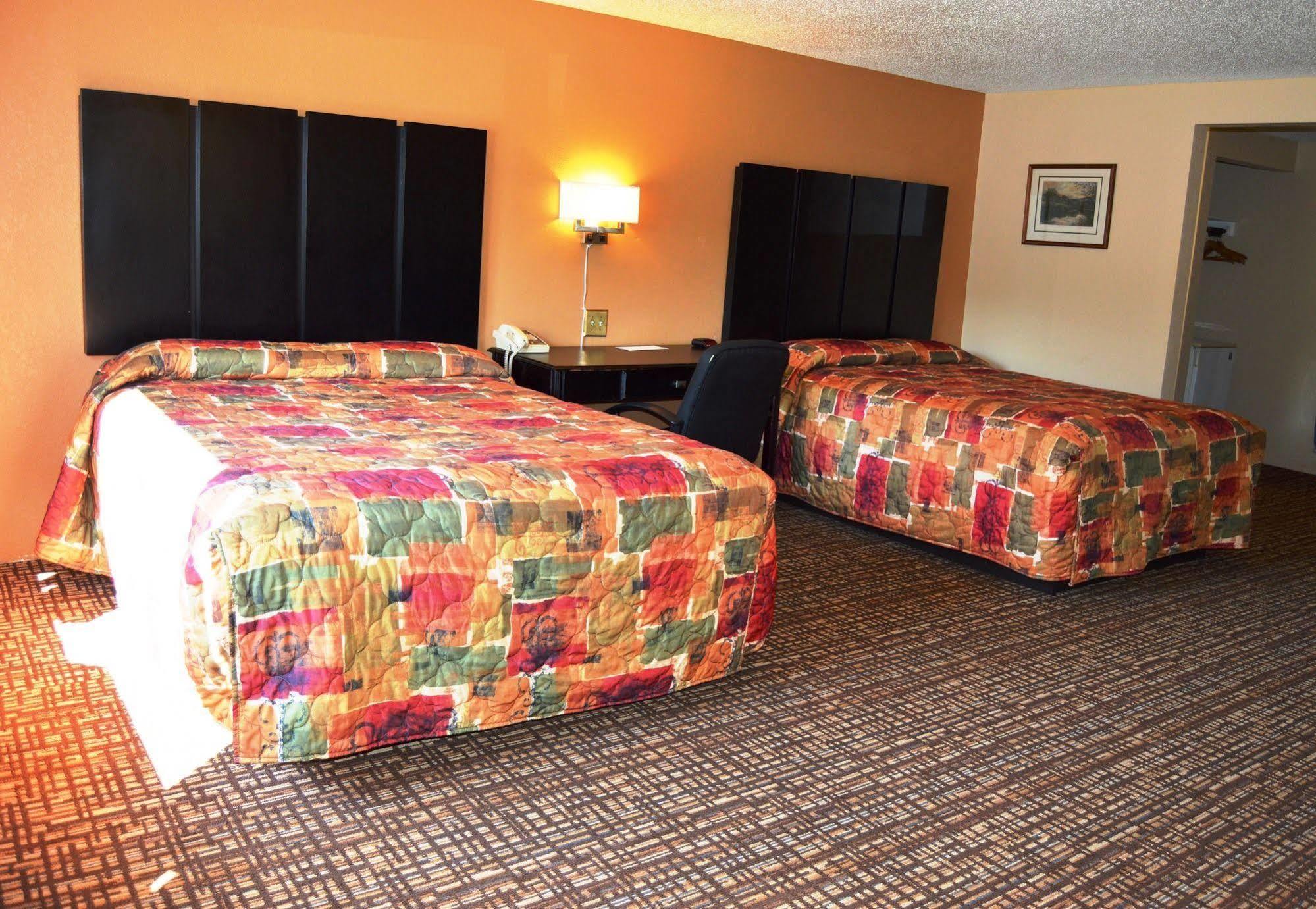 New World Inn Barre Экстерьер фото