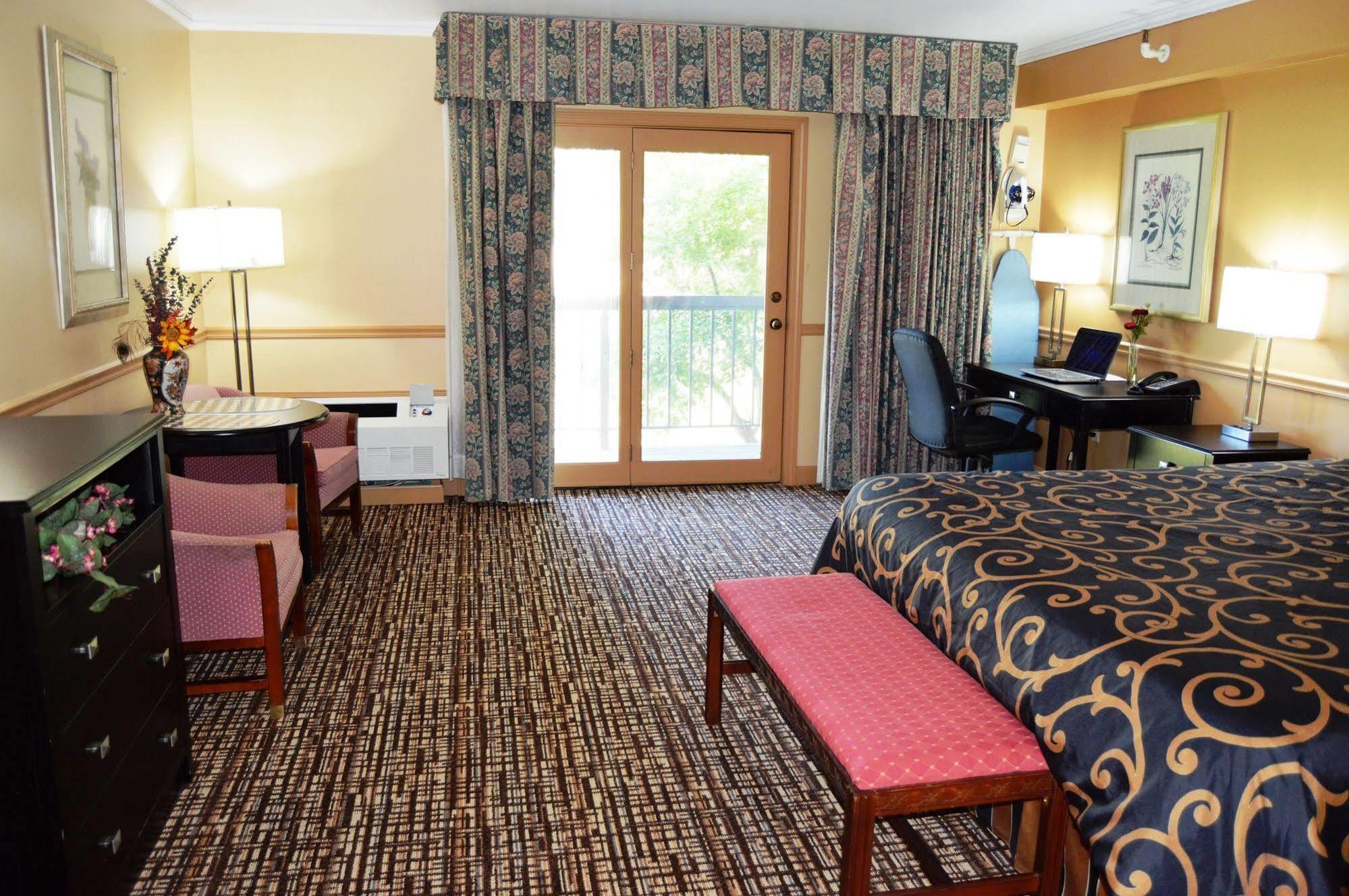 New World Inn Barre Экстерьер фото