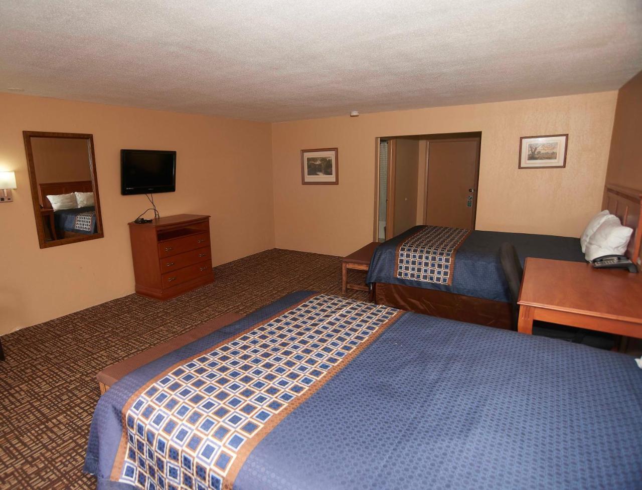 New World Inn Barre Экстерьер фото