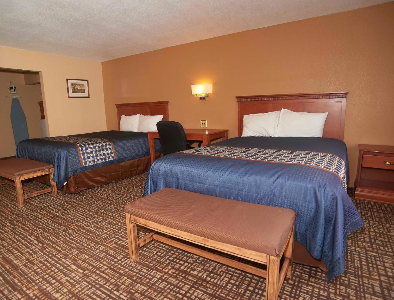 New World Inn Barre Экстерьер фото