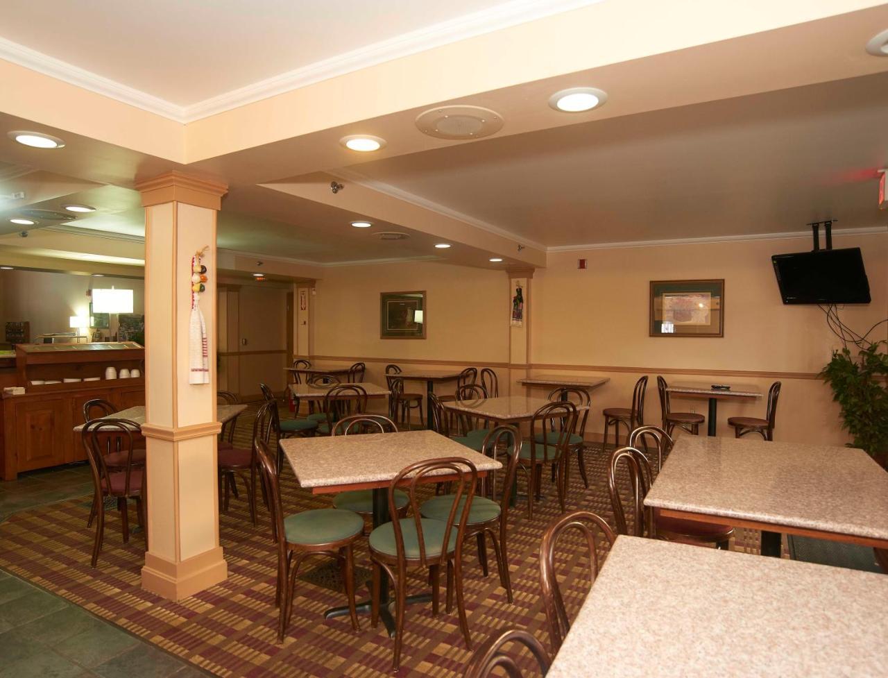 New World Inn Barre Экстерьер фото